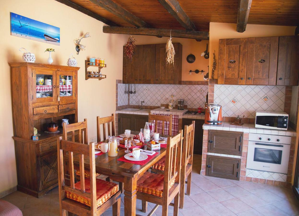 B&B Il Girasole Balestrate Exteriér fotografie